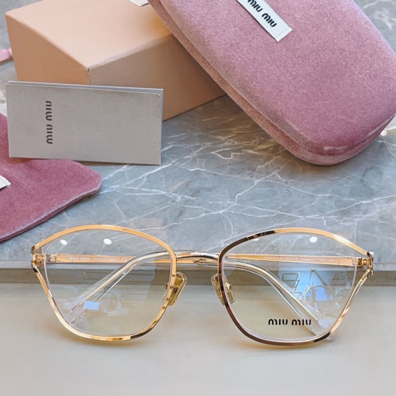 MIU MIU